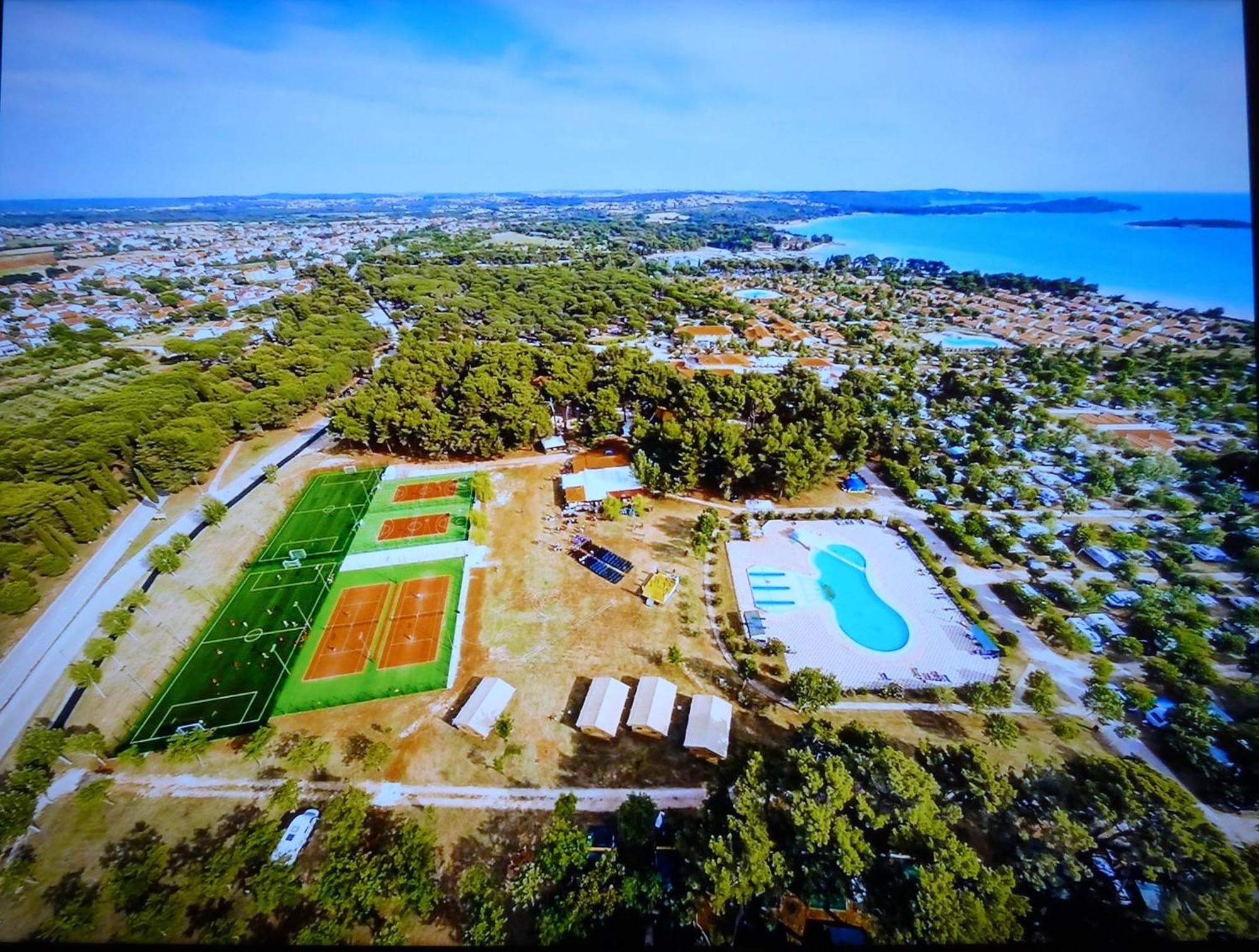 Plamar Mobile Homes Bi Village Fažana Екстериор снимка